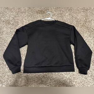 NWOT Avia women’s Black Crewneck